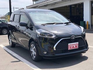 2020 Toyota Sienta II Рестайлинг, чёрный, 1200000 рублей, вид 2
