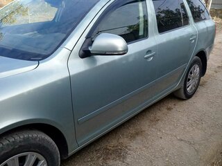 2013 Skoda Octavia II (A5) Рестайлинг, зелёный, 1150000 рублей, вид 4