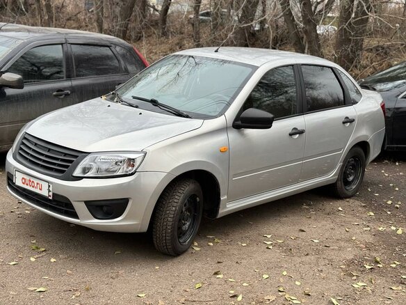 2016 Lada (ВАЗ) Granta I, серебристый, 420000 рублей