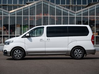2019 Hyundai H-1 II Рестайлинг 2, белый, 3500000 рублей, вид 3