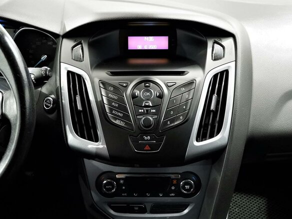2011 Ford Focus III, чёрный - вид 12