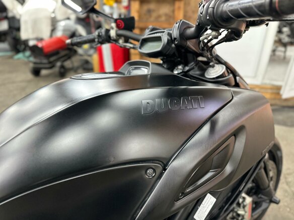2014 Ducati Diavel, чёрный, 1250000 рублей - вид 18