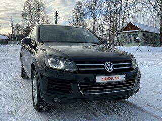 2012 Volkswagen Touareg II, чёрный, 2300000 рублей, вид 1