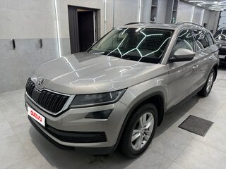 2017 Skoda Kodiaq I, бежевый, 2290000 рублей, вид 3
