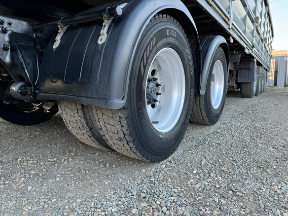 2003 Freightliner Century Class, синий, 2700000 рублей - вид 6