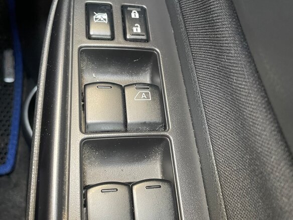 2018 Nissan Note e-Power II Рестайлинг, чёрный, 1520000 рублей - вид 12