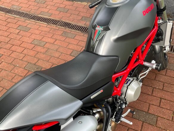 2006 Ducati Monster S4, серый, 1500000 рублей - вид 13