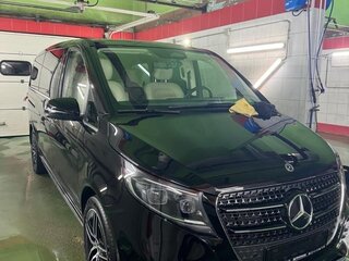 2024 Mercedes-Benz V-Класс Long 300 d длинный III (W447) Рестайлинг 2, чёрный, 11000000 рублей, вид 2