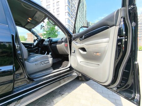 2008 Toyota Land Cruiser Prado 5-speed 120 Series Рестайлинг, чёрный, 2600000 рублей, вид 3