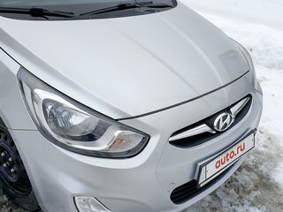 2011 Hyundai Solaris I, серый, 880000 рублей, вид 1