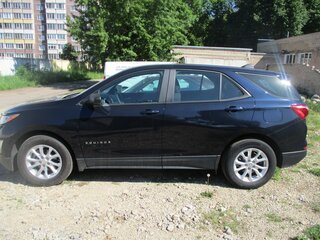 2021 Chevrolet Equinox III Рестайлинг, синий, 1450000 рублей, вид 3