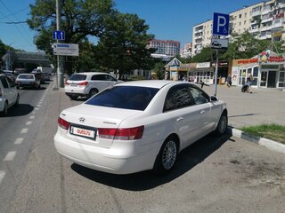 2008 Hyundai Sonata V (NF) Рестайлинг, белый, 750000 рублей, вид 2