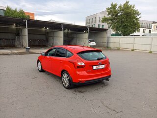 2011 Ford Focus III, красный, 640000 рублей, вид 5