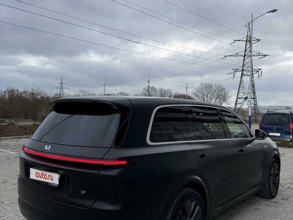 2024 Li Auto (Lixiang) L9 52.3 kWh I Рестайлинг, чёрный, 9000000 рублей - вид 2
