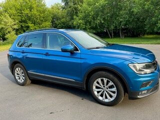 2019 Volkswagen Tiguan II, голубой, 2050000 рублей, вид 3