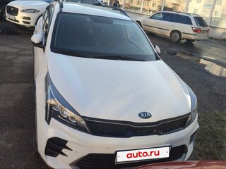 2021 Kia Rio X IV Рестайлинг, белый, 1600000 рублей, вид 2