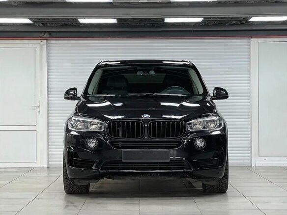 2013 BMW X5 50i III (F15), чёрный - вид 3