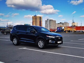 2019 Hyundai Santa Fe IV, чёрный, 2350000 рублей, вид 1
