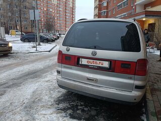 2003 Volkswagen Sharan I Рестайлинг, серебристый, 700000 рублей, вид 4
