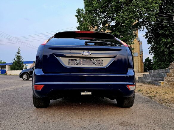 2011 Ford Focus II Рестайлинг, синий, 750000 рублей - вид 8
