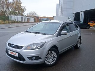 2009 Ford Focus II Рестайлинг, серебристый, 500000 рублей, вид 1