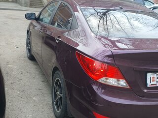 2011 Hyundai Solaris I, фиолетовый, 950000 рублей, вид 2