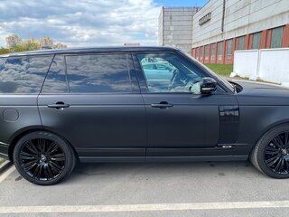 2020 Land Rover Range Rover Long IV Рестайлинг, чёрный, 8500000 рублей, вид 3