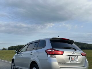 2017 Toyota Corolla Fielder XI (E160, E170, E180) Рестайлинг 1, серебристый, 1600000 рублей, вид 5