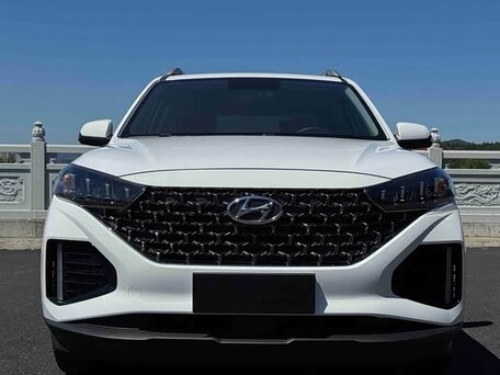 2022 Hyundai ix35 II Рестайлинг, белый, 1850000 рублей, вид 2