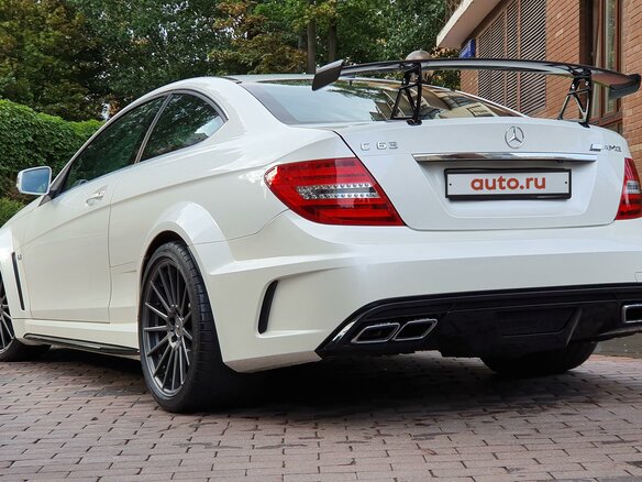 2012 Mercedes-Benz C-Класс AMG 63 AMG Black Series III (W204) Рестайлинг, белый - вид 7