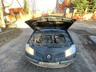 2006 Renault Megane II Рестайлинг, чёрный, 237000 рублей, вид 2