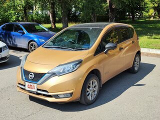 2018 Nissan Note e-Power II Рестайлинг, золотистый, 1749000 рублей, вид 4