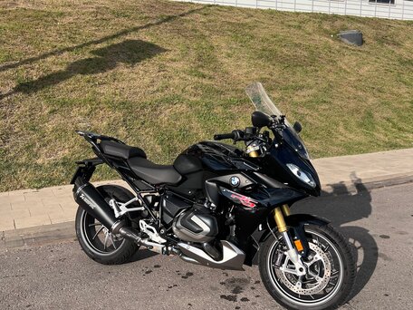 2021 BMW R 1250 RS, чёрный, 1350000 рублей, вид 1