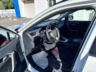 2020 Toyota RAV4 V (XA50), белый, 2950000 рублей, вид 5