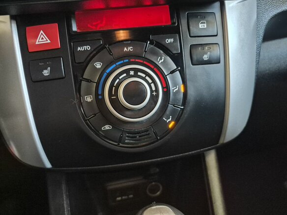 2012 Kia Venga I, красный, 709000 рублей - вид 23