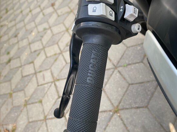 2020 Ducati Scrambler 800, серебристый, 920000 рублей - вид 23
