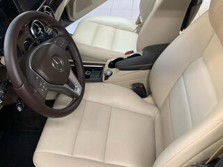 2013 Mercedes-Benz GLK-Класс 300 I (X204) Рестайлинг, коричневый, 1850000 рублей, вид 4
