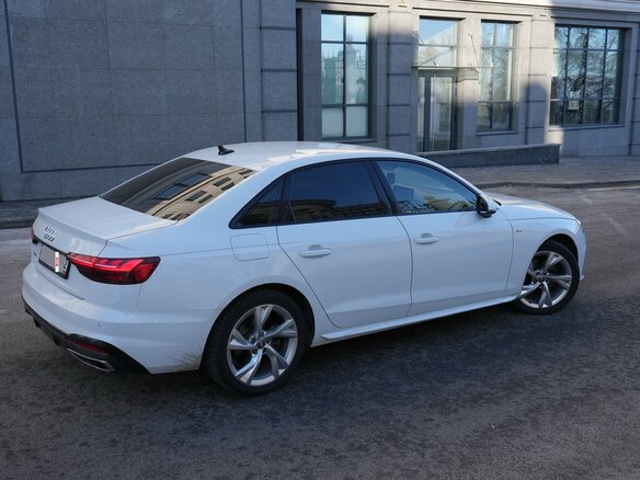 2020 Audi A4 40 TFSI V (B9) Рестайлинг, белый, 2999990 рублей - вид 6