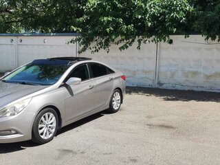 2011 Hyundai Sonata VI (YF), серый, 1210000 рублей, вид 1