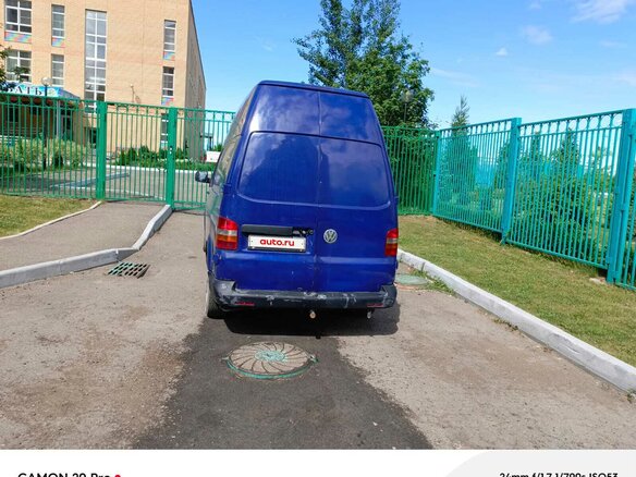 2006 Volkswagen Transporter, синий, 800000 рублей - вид 4