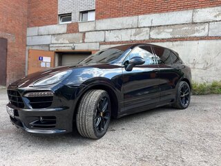 2010 Porsche Cayenne II (958), чёрный, 2699000 рублей, вид 1
