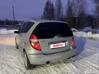 2005 Mercedes-Benz A-Класс 150 II (W169), серебристый, 500000 рублей, вид 4
