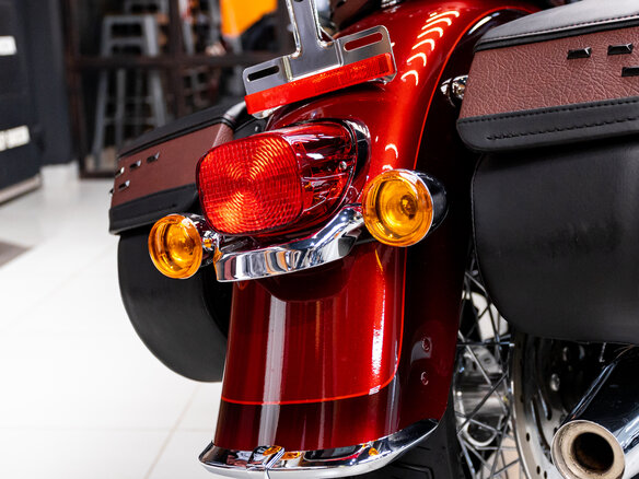 2023 Harley-Davidson Heritage, красный - вид 18