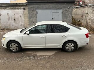 2017 Skoda Octavia III (A7) Рестайлинг, белый, 1550000 рублей, вид 5