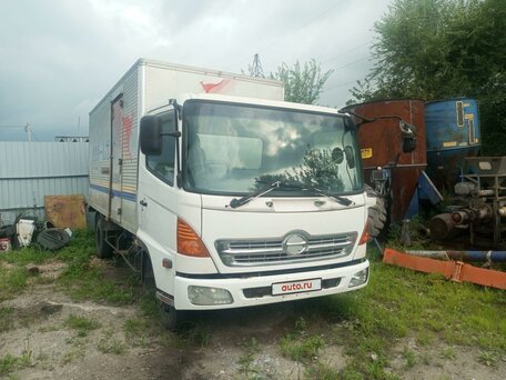 1992 Hino Series 500 (Ranger), белый, 1500000 рублей, вид 1
