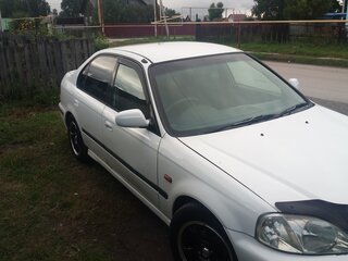 2000 Honda Civic Ferio II, белый, 270000 рублей, вид 1
