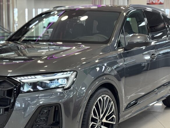 2025 Audi Q7 50 TDI II (4M) Рестайлинг 2, серый, 14999000 рублей - вид 17