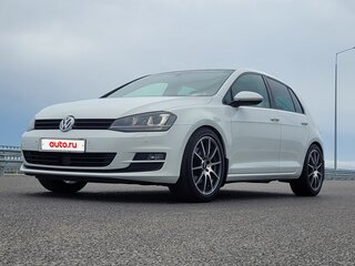 2014 Volkswagen Golf VII, белый, 1370000 рублей, вид 1