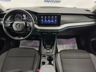 2022 Skoda Octavia IV (A8), чёрный, 2474000 рублей, вид 5