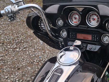 2006 Harley-Davidson Electra Glide, зелёный, 700000 рублей, вид 5